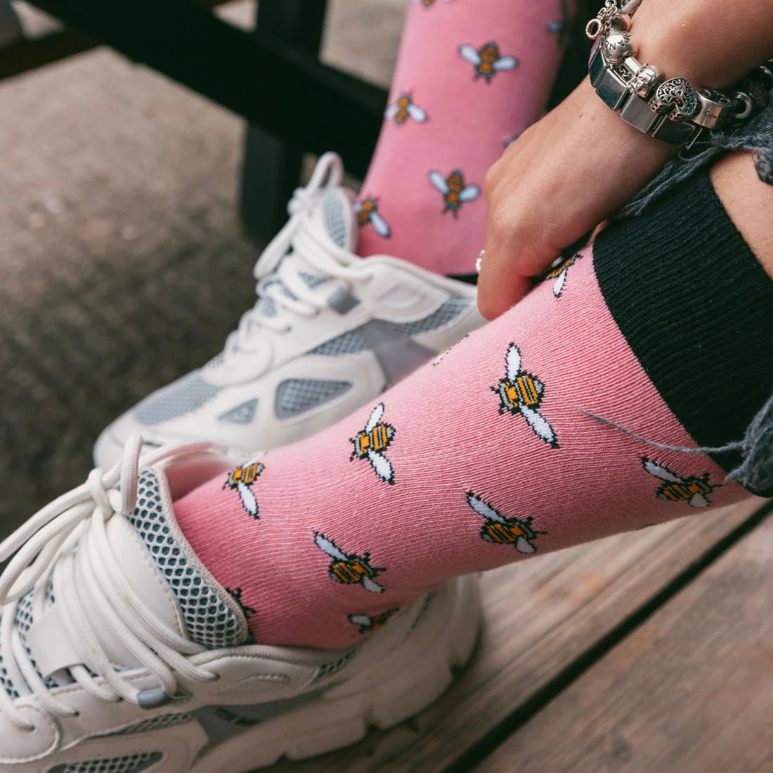 Pink Bee Bamboo Socks